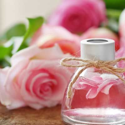 Hình ảnh: 20 Best Essential Oils For Skin Care How To Use Them e1740068304516